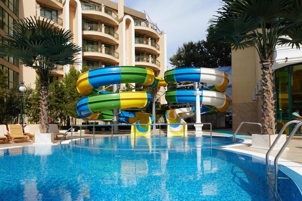 Planeta Hotel & Aquapark Free Beach Access Pantai Sunny Luaran gambar Water park at the hotel